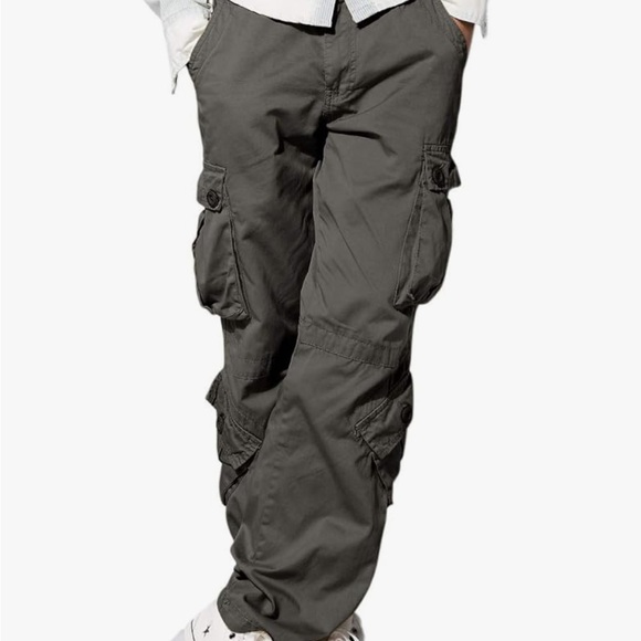 Gray cargos - Picture 1 of 4